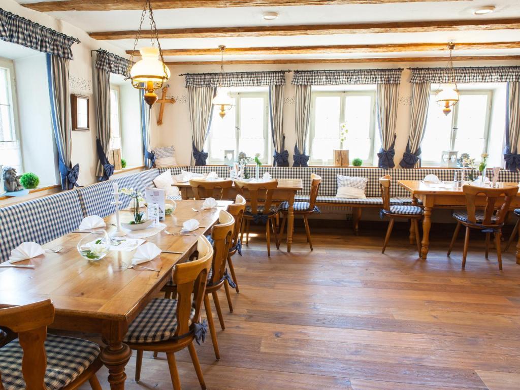 Gasthaus Zur Post Waal Exterior foto
